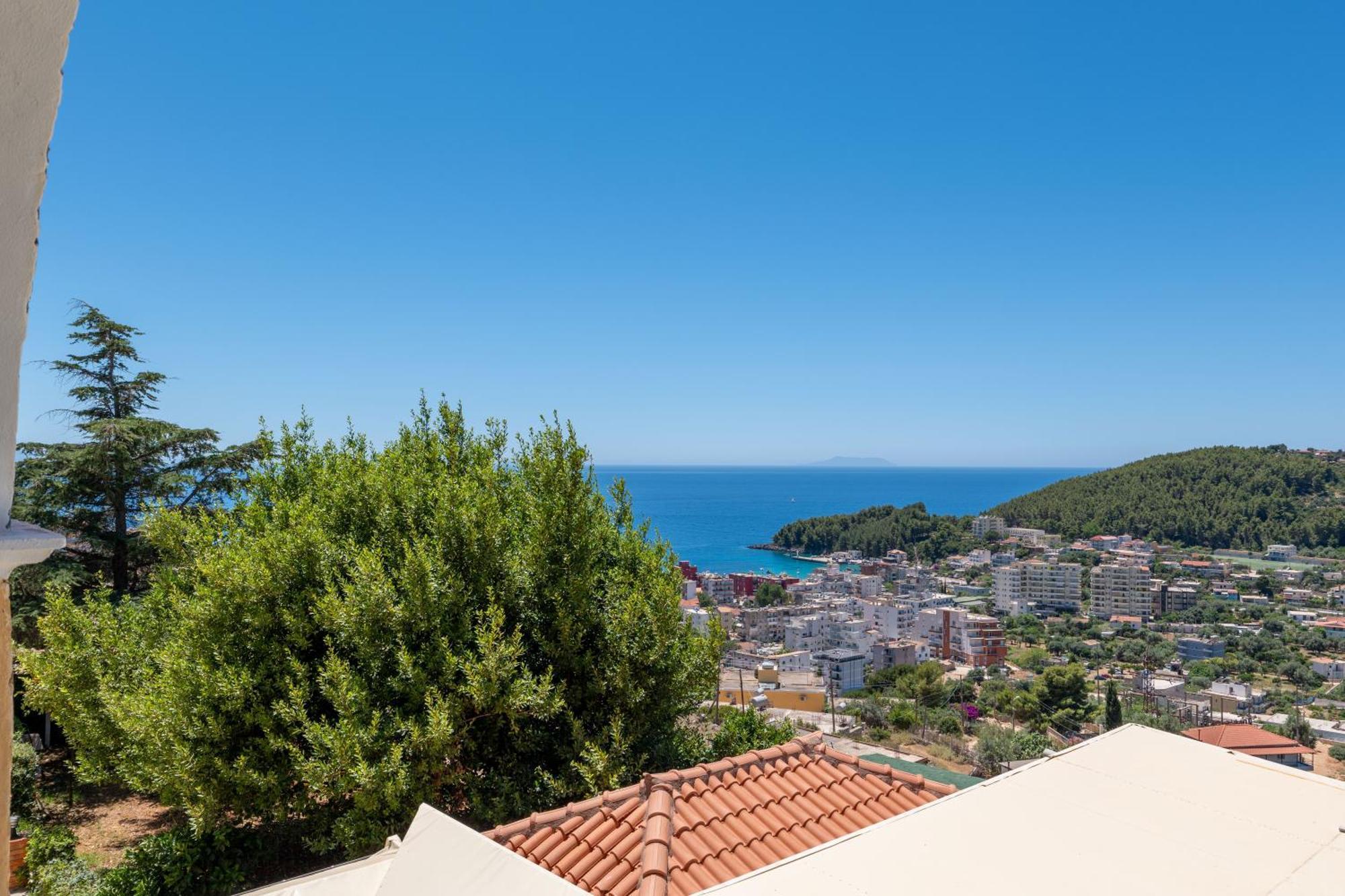 Apart Hotel Alex Himare Buitenkant foto