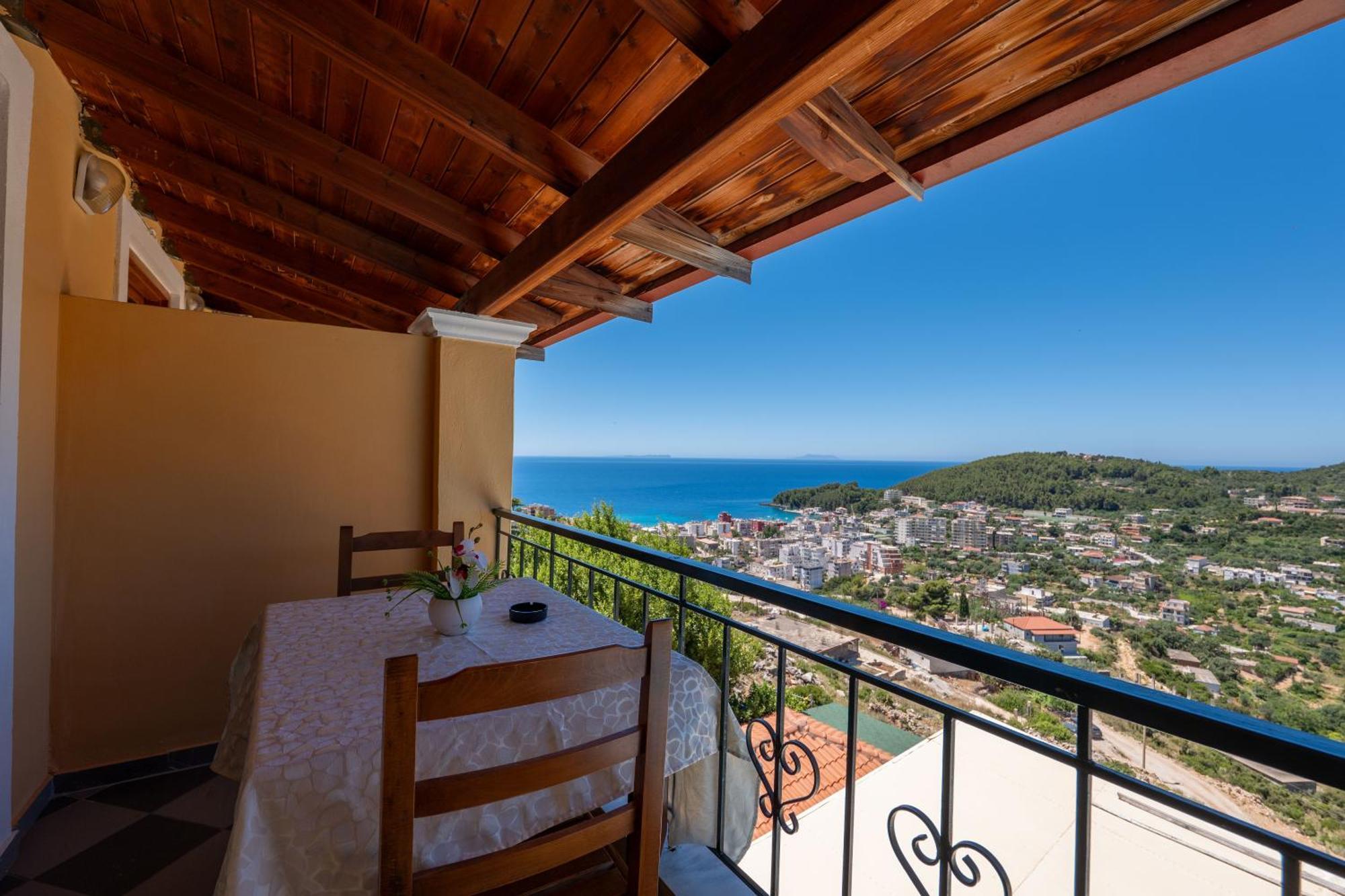 Apart Hotel Alex Himare Buitenkant foto