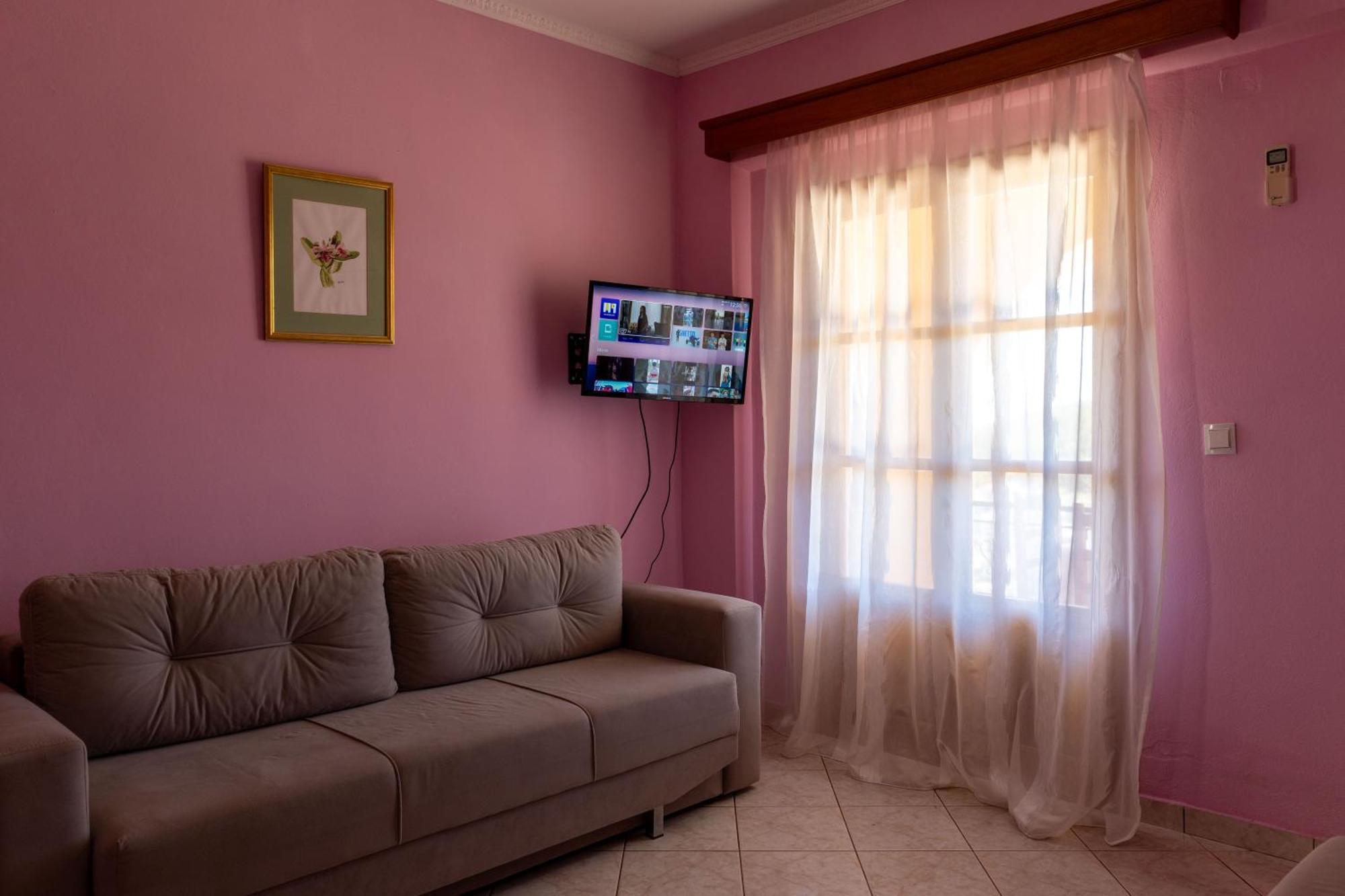 Apart Hotel Alex Himare Buitenkant foto
