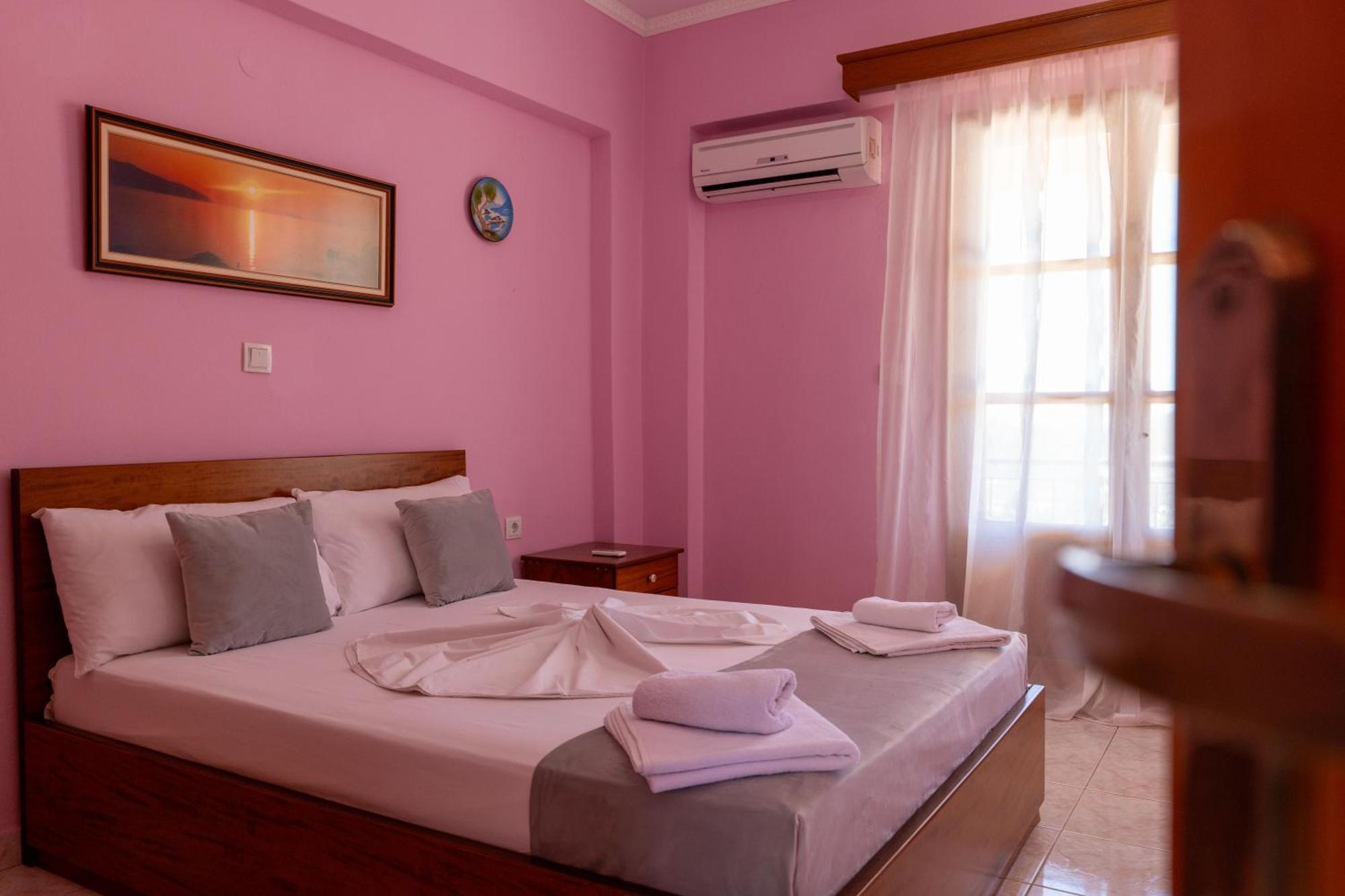 Apart Hotel Alex Himare Buitenkant foto