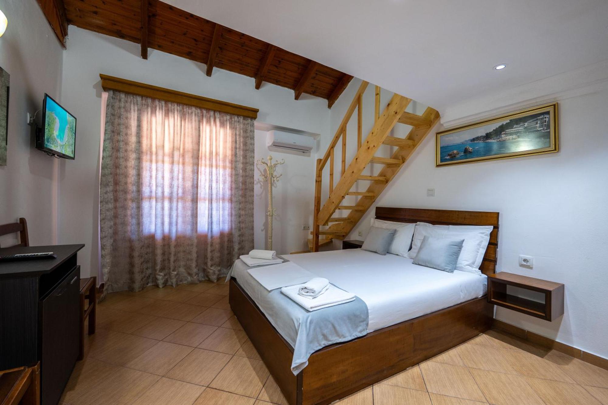 Apart Hotel Alex Himare Buitenkant foto