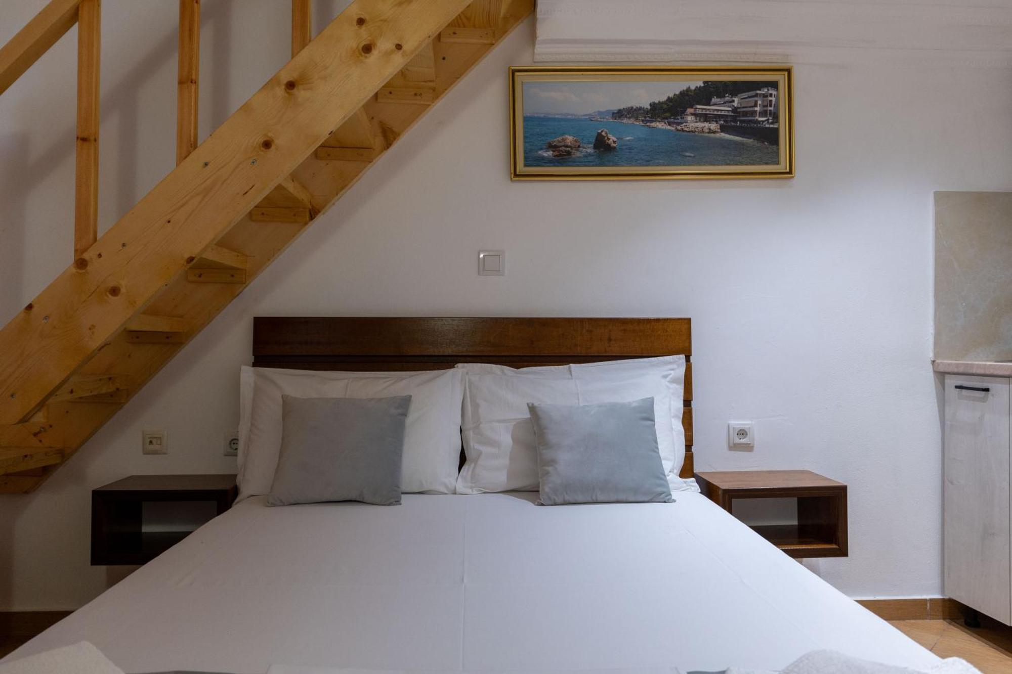 Apart Hotel Alex Himare Buitenkant foto